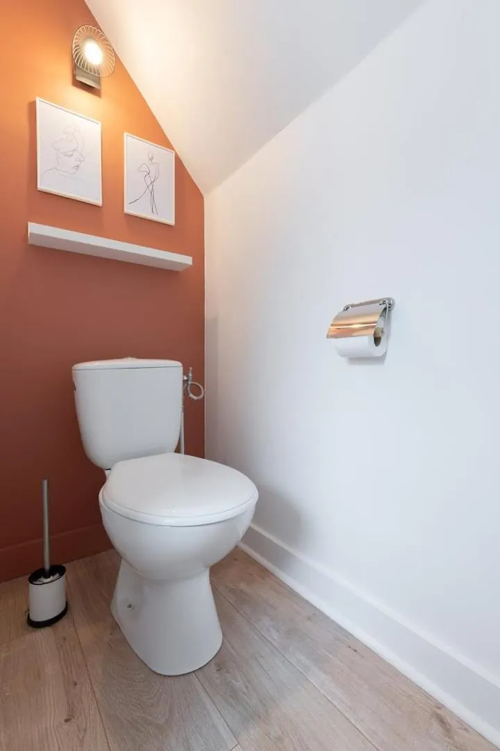 Lille Centre - Bel Appartement Sous Les Combles ! 0*,